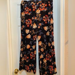 Crushed Velvet Floral Pants 💛🌹🧡🌼